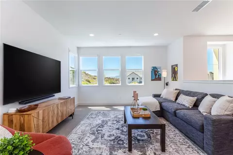 Other - 17701 Ridgeline Ct, Saugus, CA 91350 photo 7 of 18