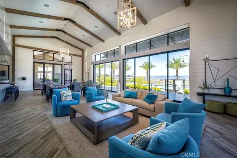 View/Area - 17701 Ridgeline Ct, Saugus, CA 91350 photo 4 of 6