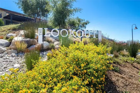 View/Area - 17701 Ridgeline Ct, Saugus, CA 91350 photo 6 of 6