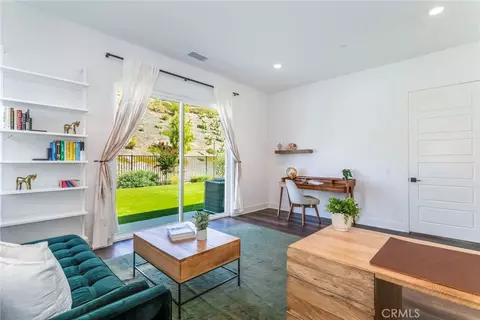Other - 17701 Ridgeline Ct, Saugus, CA 91350 photo 4 of 18