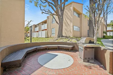 10331 Lindley #150, Porter Ranch, CA 91326