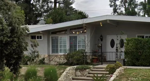 23824 Killion, Woodland Hills, CA 91367