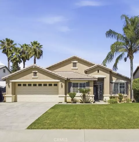 9910 Pyramid Peak Dr, Bakersfield, CA 93311