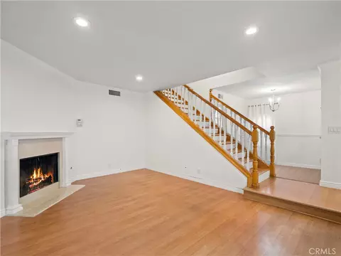 18411 Hatteras St #138, Tarzana, CA 91356