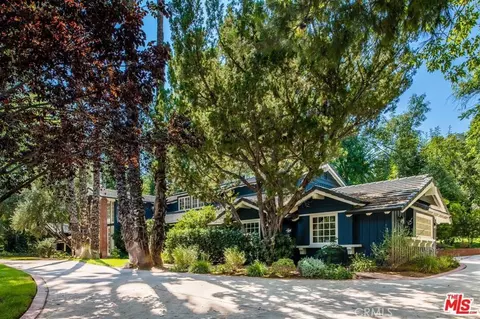 5255 Round Meadow Rd, Hidden Hills, CA 91302