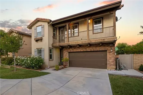 24410 Aranda Ln, Valencia, CA 91354