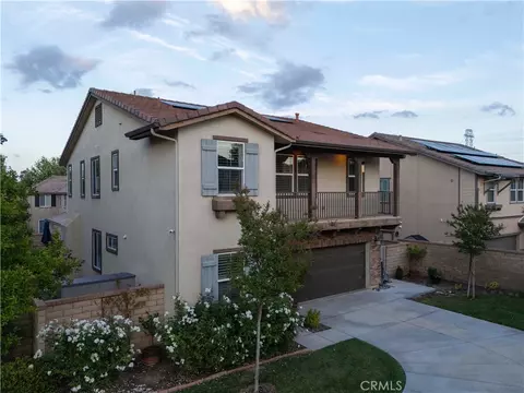 24410 Aranda Ln, Valencia, CA 91354
