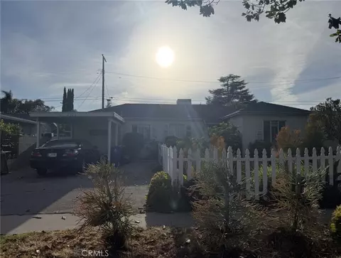7323 Amestoy Ave, Van Nuys, CA 91406