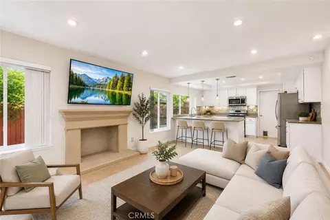 Living - 9889 Canada Way, Riverside, CA 92503 photo 3 of 5