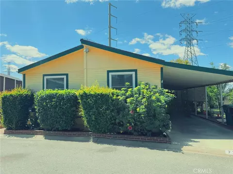 15831 Olden St #77, Sylmar, CA 91342