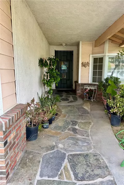 Exterior - 6217 Anastasia, Simi Valley, CA 93063 photo 4 of 8