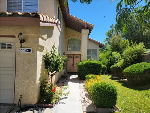 44436 Shadowcrest Dr, Lancaster, CA 93536 photo 3