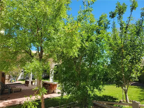 44436 Shadowcrest Dr, Lancaster, CA 93536 photo 5