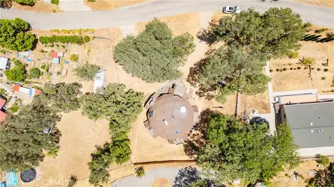 View/Area - 22181 Geneva Dr, Tehachapi, CA 93561 photo 2 of 5