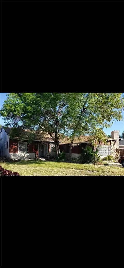 10546 Peach Ave, Mission Hills, CA 91345