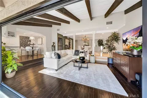 4420 Park Jazmin, Calabasas, CA 91302