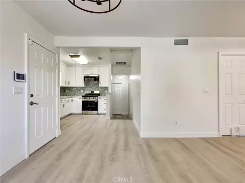 Living - 1204 E Smith, Long Beach, CA 90806 photo 4 of 5