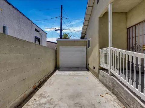 Exterior - 1204 E Smith, Long Beach, CA 90806 photo 6 of 9