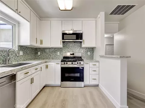 1204 E Smith, Long Beach, CA 90806