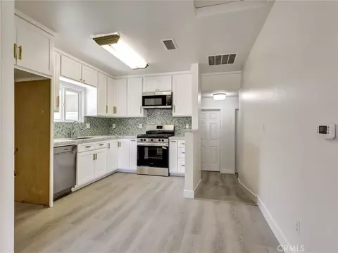 Kitchen - 1204 E Smith, Long Beach, CA 90806 photo 3 of 3