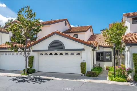 349 Scanno Dr, Oak Park, CA 91377