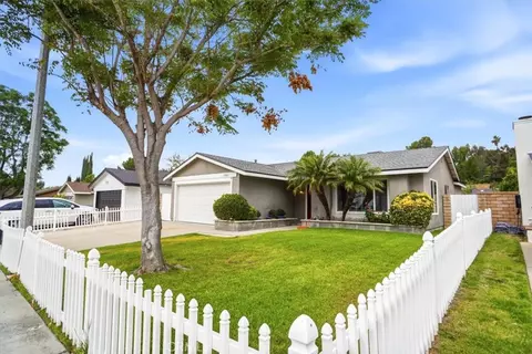 27465 Cherry Creek Dr, Valencia, CA 91354