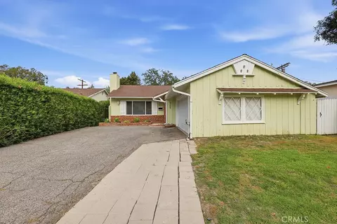 4958 Canoga Ave, Woodland Hills, CA 91364