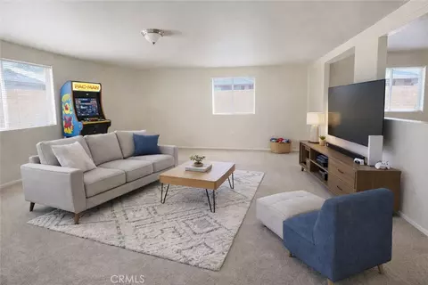Living - 44608 Stanridge, Lancaster, CA 93535 photo 3 of 4