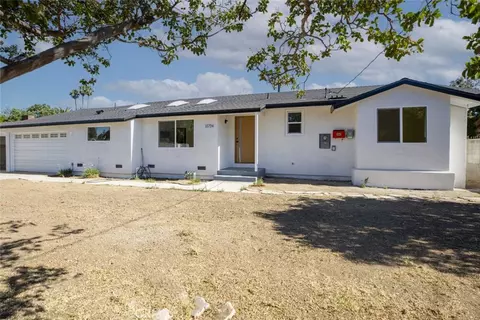 15724 Chase St, North Hills, CA 91343
