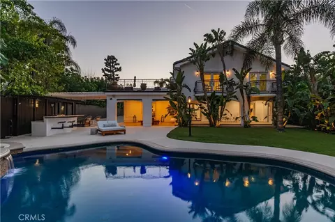 5242 Topeka Dr, Tarzana, CA 91356