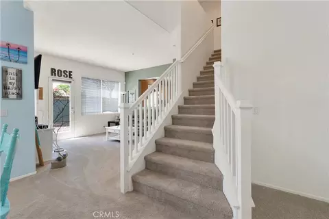 Entry Way - 292 Edgemire Ln, Simi Valley, CA 93065 photo 3 of 7