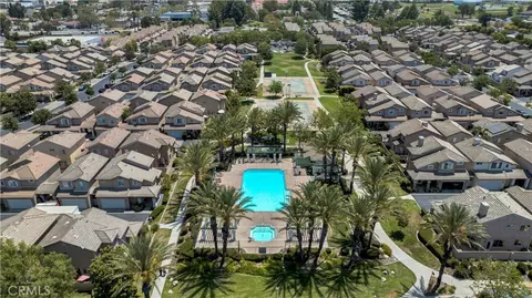 View/Area - 292 Edgemire Ln, Simi Valley, CA 93065 photo 2 of 4