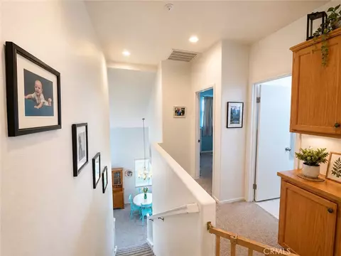 Entry Way - 292 Edgemire Ln, Simi Valley, CA 93065 photo 7 of 7