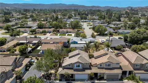 View/Area - 292 Edgemire Ln, Simi Valley, CA 93065 photo 1 of 4