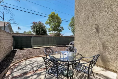 Exterior - 292 Edgemire Ln, Simi Valley, CA 93065 photo 7 of 13