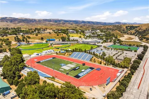 View/Area - 15376 Bambi Ct, Moorpark, CA 93021 photo 6 of 7