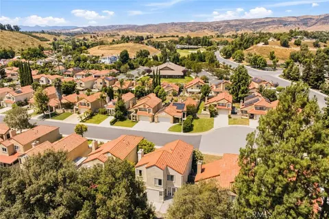 View/Area - 15376 Bambi Ct, Moorpark, CA 93021 photo 5 of 7