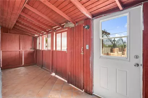 Exterior - 802 E Avenue Q4, Palmdale, CA 93550 photo 3 of 8
