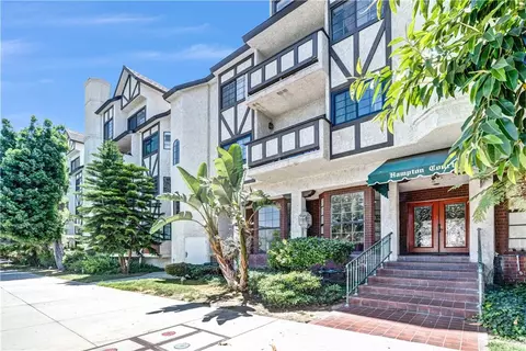 17914 Magnolia Blvd #210, Encino, CA 91316