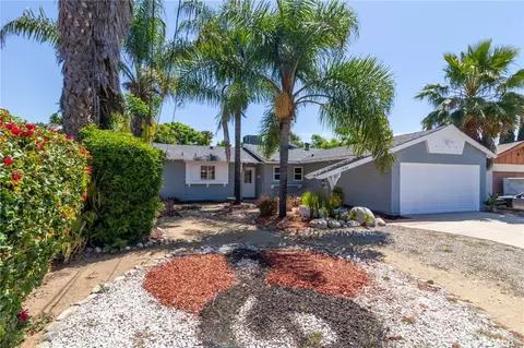 12124 Buckeye Ave, Sylmar, CA 91342