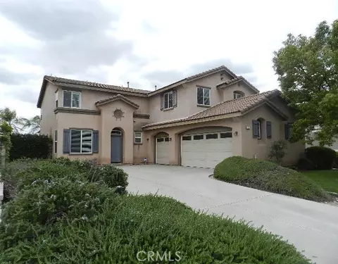 15235 Blue Spruce Ln, Fontana, CA 92336