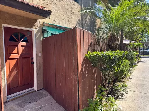 9019 Cedros Ave #12, Panorama City, CA 91402