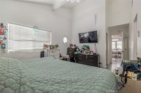 Bedroom - 2078 N Swindon, Simi Valley, CA 93063 photo 3 of 7