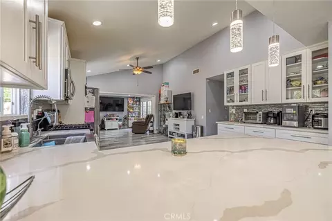 Kitchen - 2078 N Swindon, Simi Valley, CA 93063 photo 1 of 2
