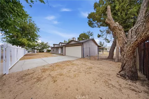 Exterior - 41052 177th E, Lancaster, CA 93535 photo 2 of 5
