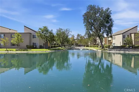 24430 W Nicklaus Dr #L2, Valencia, CA 91355