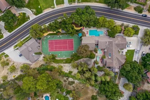 15657 Live Oak Springs Cyn, Canyon Country, CA 91387