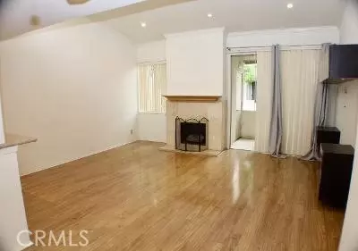 5325 Newcastle #322, Encino, CA 91316