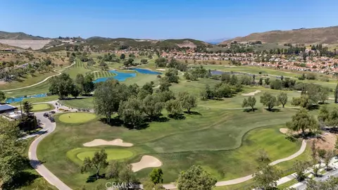 View/Area - 272 Fieldstone Way #A, Simi Valley, CA 93065 photo 1 of 2