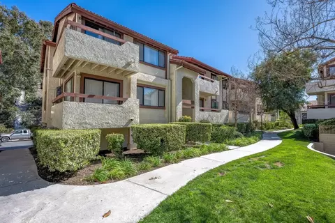 27919 Sarabande #422, Canyon Country, CA 91387
